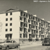 Цветной бульвар - 3. 58-квартирный крупнопанельный дом № 27 по улице Гагарина. Сочи, 1963 г. МКУ «Архив г. Сочи». Фотоальбом А-59. Фото 4.